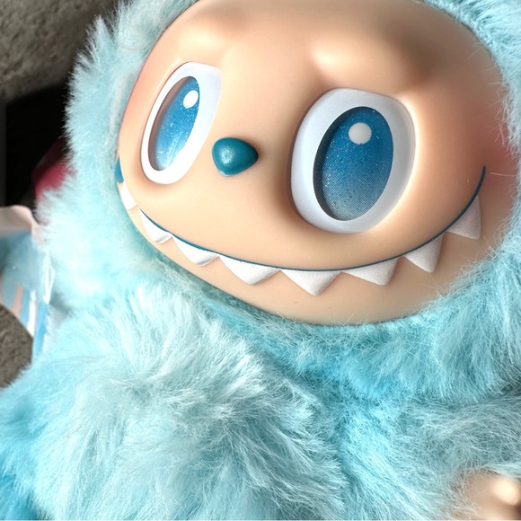 Labubu BIE The Monsters Hope Plush Collectible - Picture 5 of 10